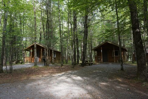 Exterior cabin with bath